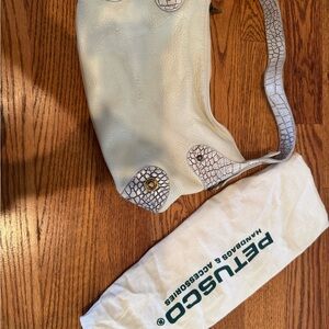 Petusco Elegant Cream Shoulder Bag